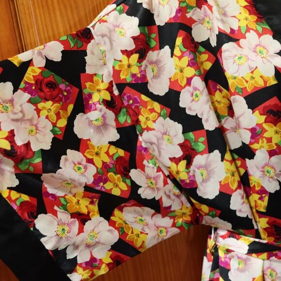 Delicates Vintage 90s Black Floral Kimono Robe Belted Wrap Loungewear - Picture 3 of 12